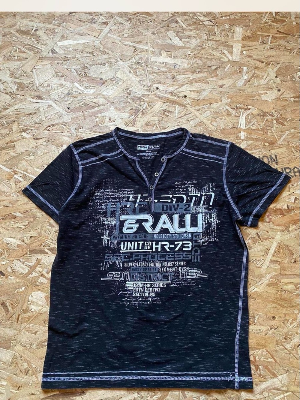 Black Y2K Graphic Short-Sleeve Henley Tee